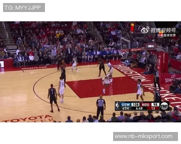 保罗半场表现稳健7分钟内贡献2助攻1抢断正负值高达7 保罗半场表现稳健7分钟内贡献2助攻1抢断正负值高达7