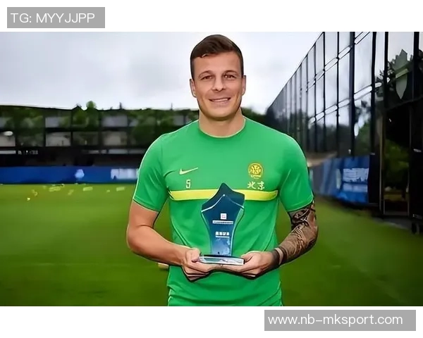 梅米舍维奇即将加盟青岛西海岸引发球迷热议原河北国安外援新动向