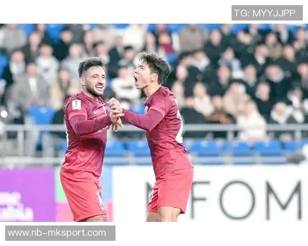 2025年亚冠精英联赛第8轮上海海港与蔚山HD激战成平局精彩回顾